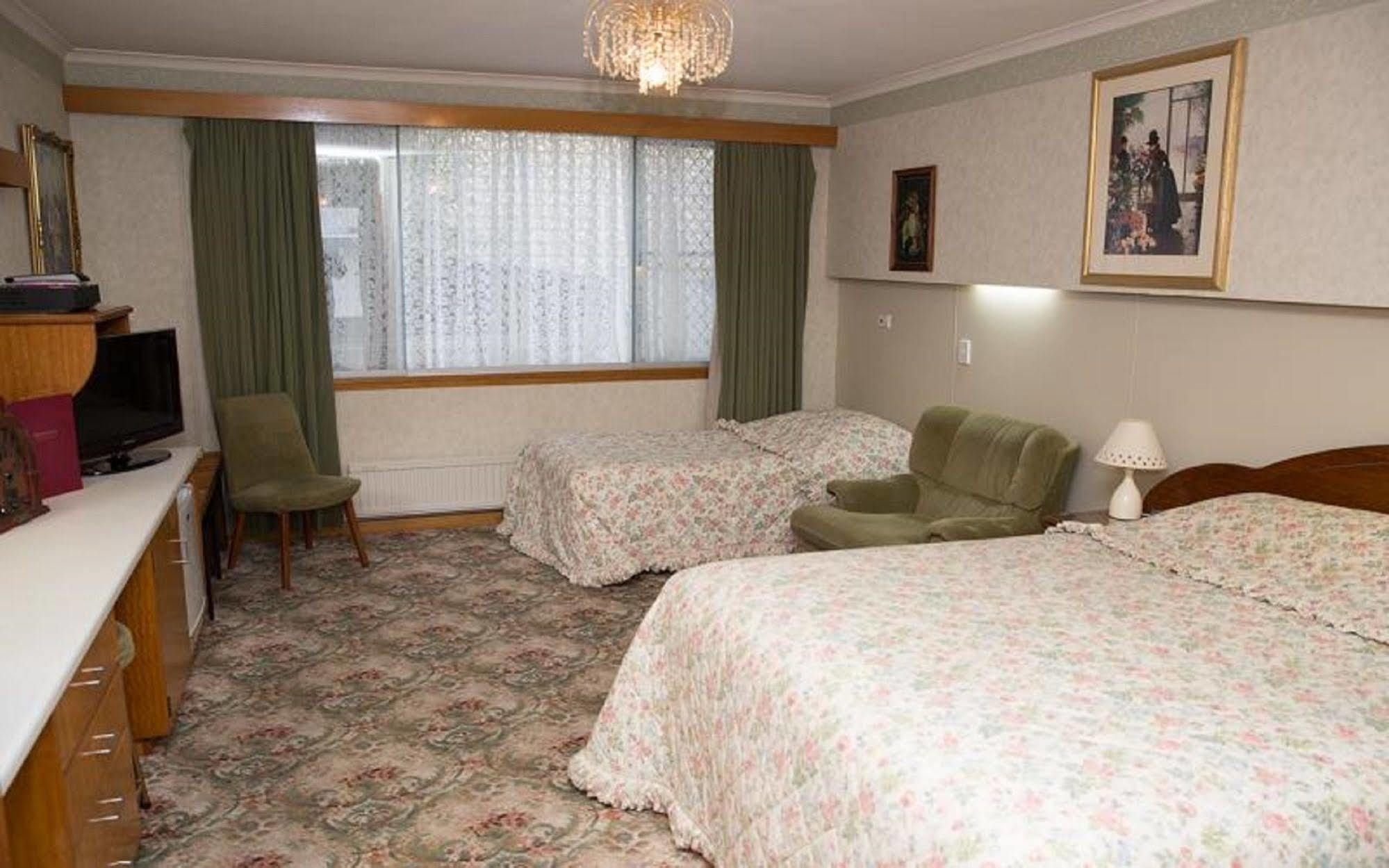 Motel Mayfair On Cavell Hobart Eksteriør bilde