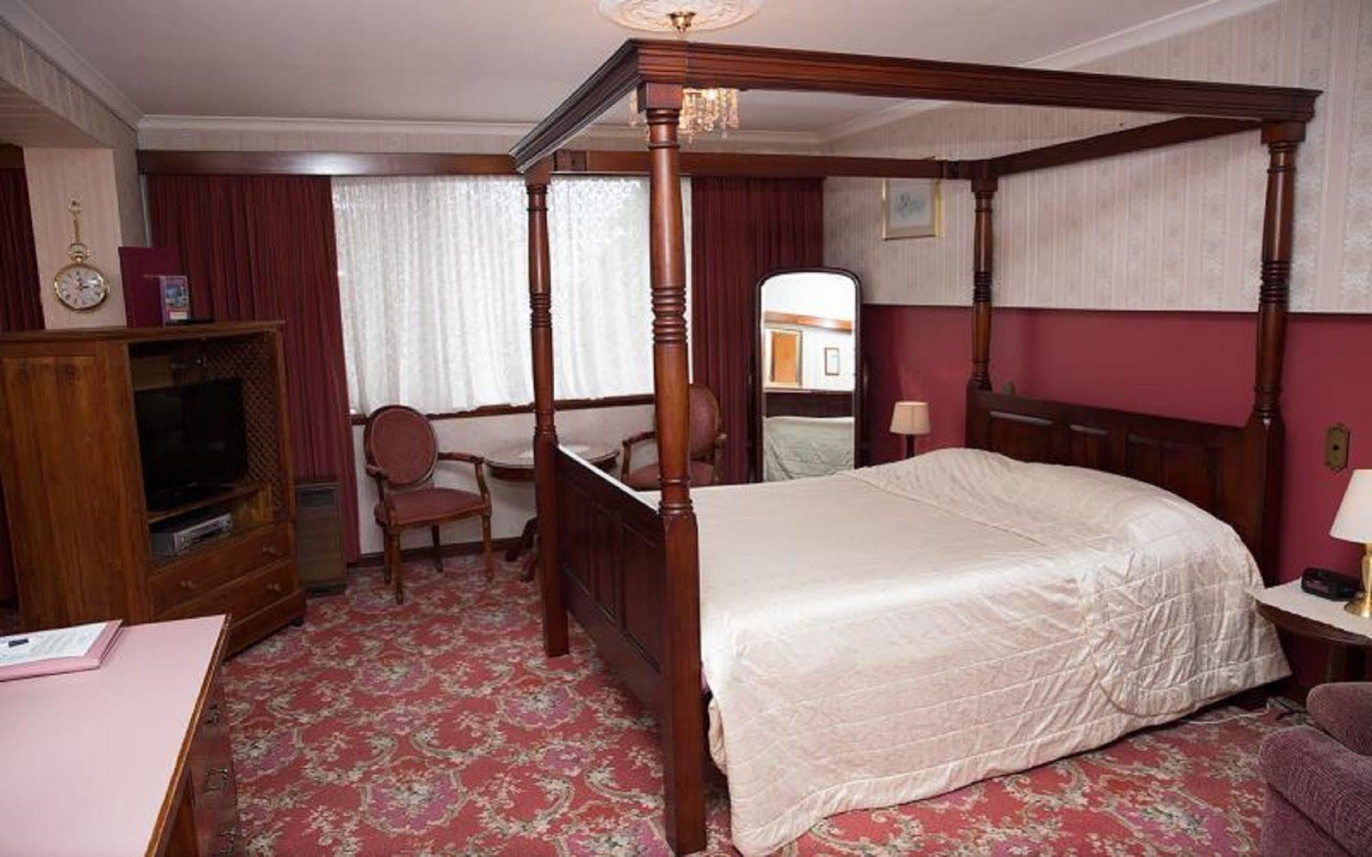 Motel Mayfair On Cavell Hobart Eksteriør bilde