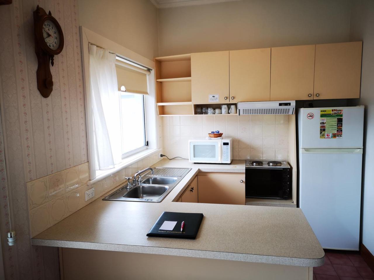Motel Mayfair On Cavell Hobart Eksteriør bilde