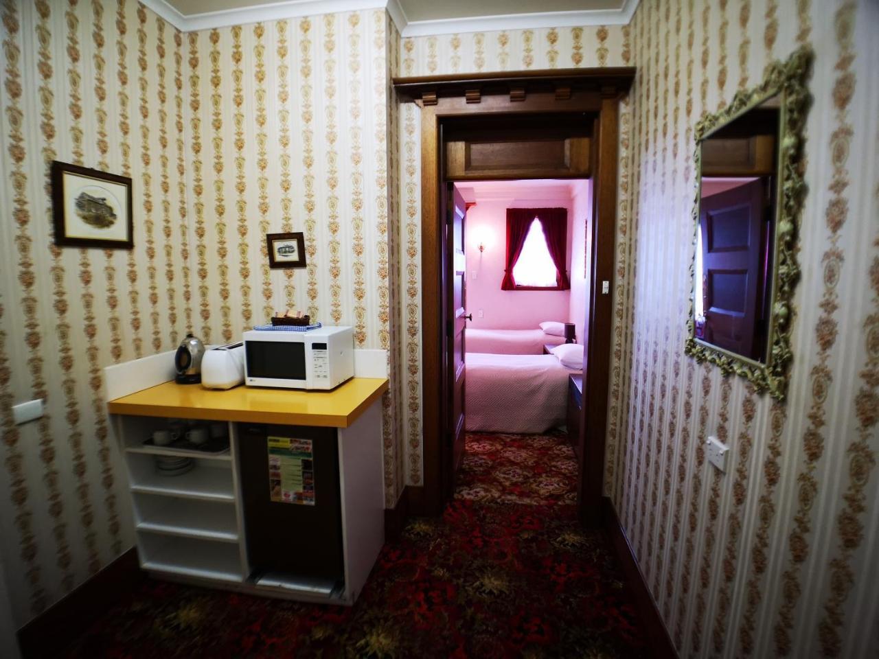 Motel Mayfair On Cavell Hobart Eksteriør bilde